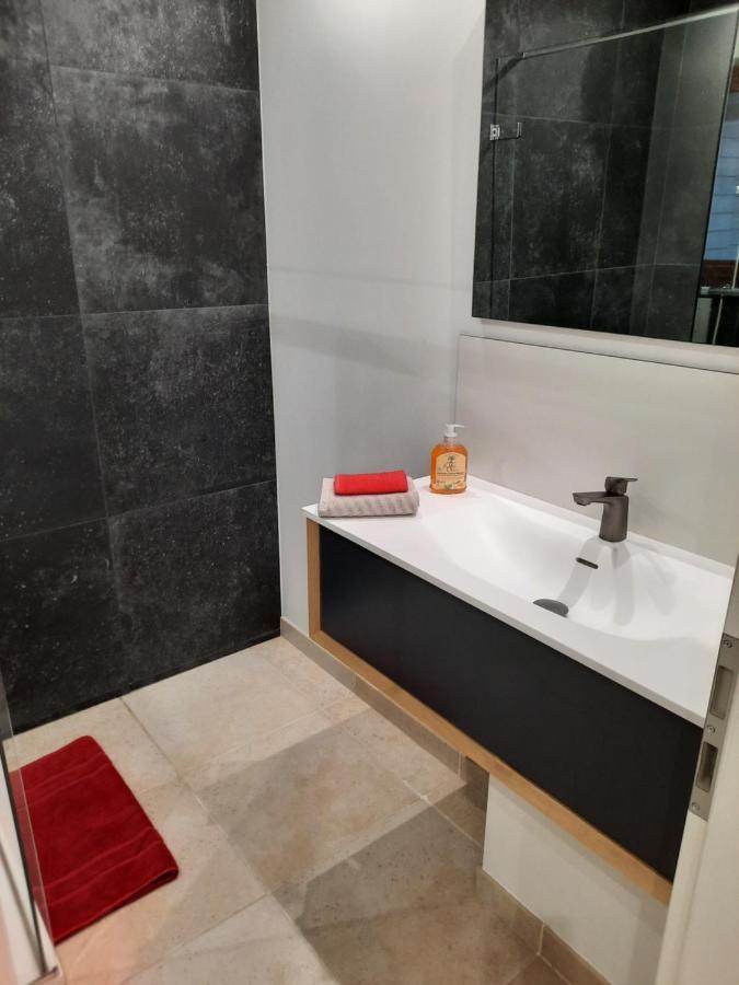 Le Grand Ravel Apartment Waimes Ngoại thất bức ảnh
